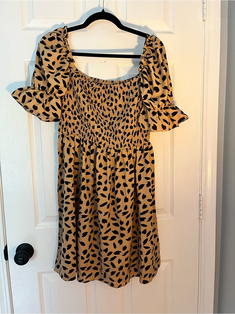 Square Neck Smocked Short Dress Cheetah Print Size XL
